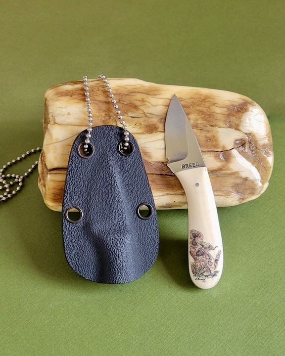 coiled rattlesnake neck knife