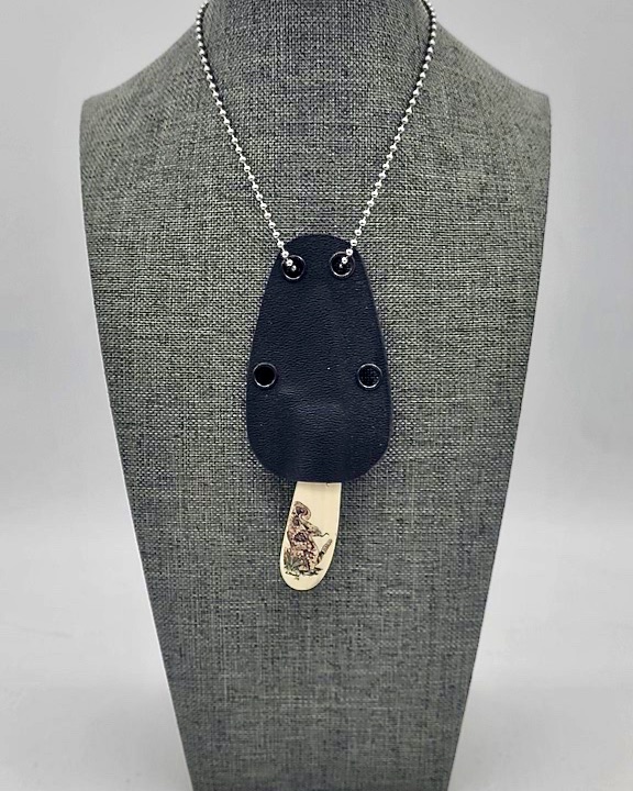 Rattle Snake Hanging Scaled